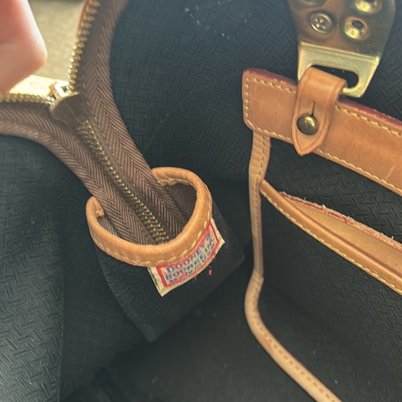 🦆Dooney & Bourke Classic Leather & Canvas Crossbody Satchel - Picture 11 of 12